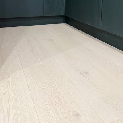 Baum Aqua Plus Alpine Oak Long Plank 12mm (Laminate Flooring)