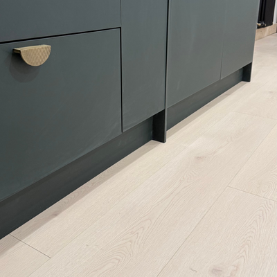 Baum Aqua Plus Alpine Oak Long Plank 12mm (Laminate Flooring)