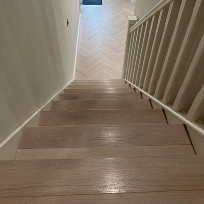 Glazed Oak 12mm Stair Tread