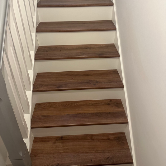 Mocha Oak 12mm Stair Thread