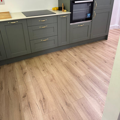 Konig Essence Pro Pale Oak Robust 12mm - Wood Floor Store