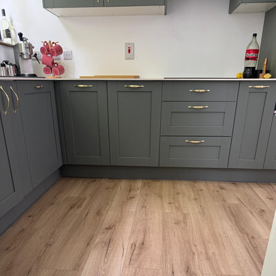 Konig Essence Pro Pale Oak Robust 12mm - Wood Floor Store