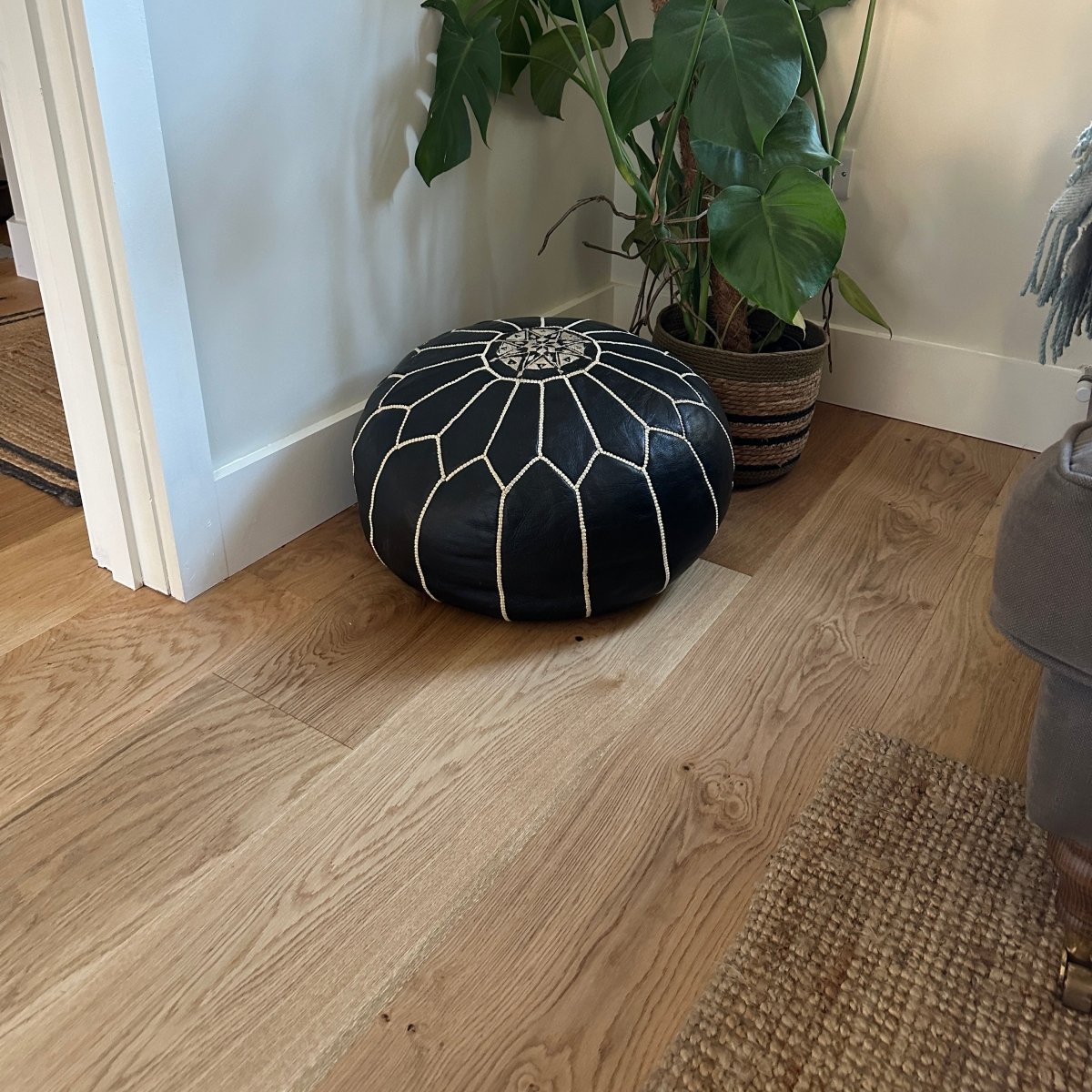 Sample of Brushed Natural Oak Long Plank - Wood Floor Store