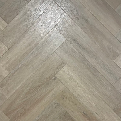 Karna Vintage Oak Herringbone SPC