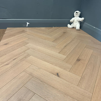 Konig Prestige Forest Oak Herringbone