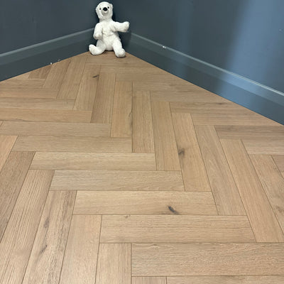 Konig Prestige Forest Oak Herringbone