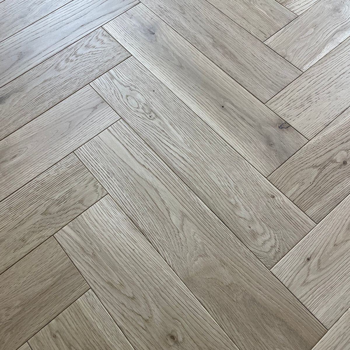 Whisper Oak Herringbone