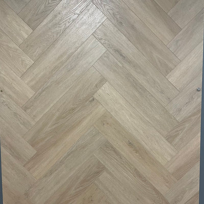 Karna Vintage Oak Herringbone SPC