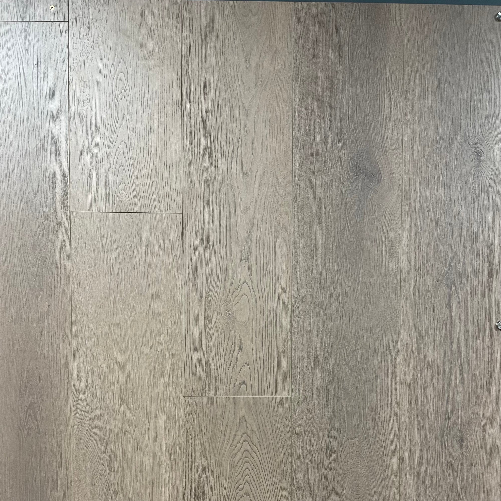 Baum Aqua Plus Heritage Oak Long Plank 12mm