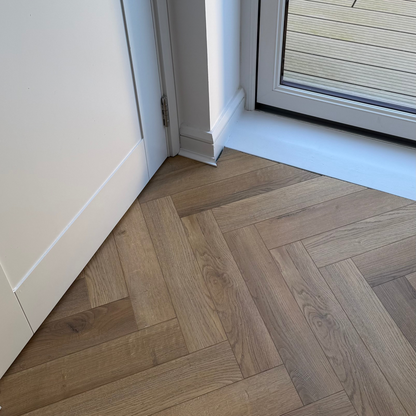 Konig Prestige Farmhouse Oak Herringbone (Laminate Flooring)