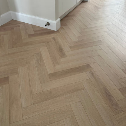 Konig Prestige Light Oak Herringbone (Laminate Flooring)