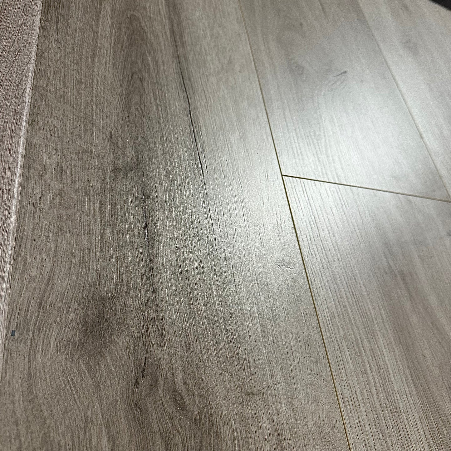 Konig Essence Pro Oak Robust Grey 12mm (Laminate Flooring)