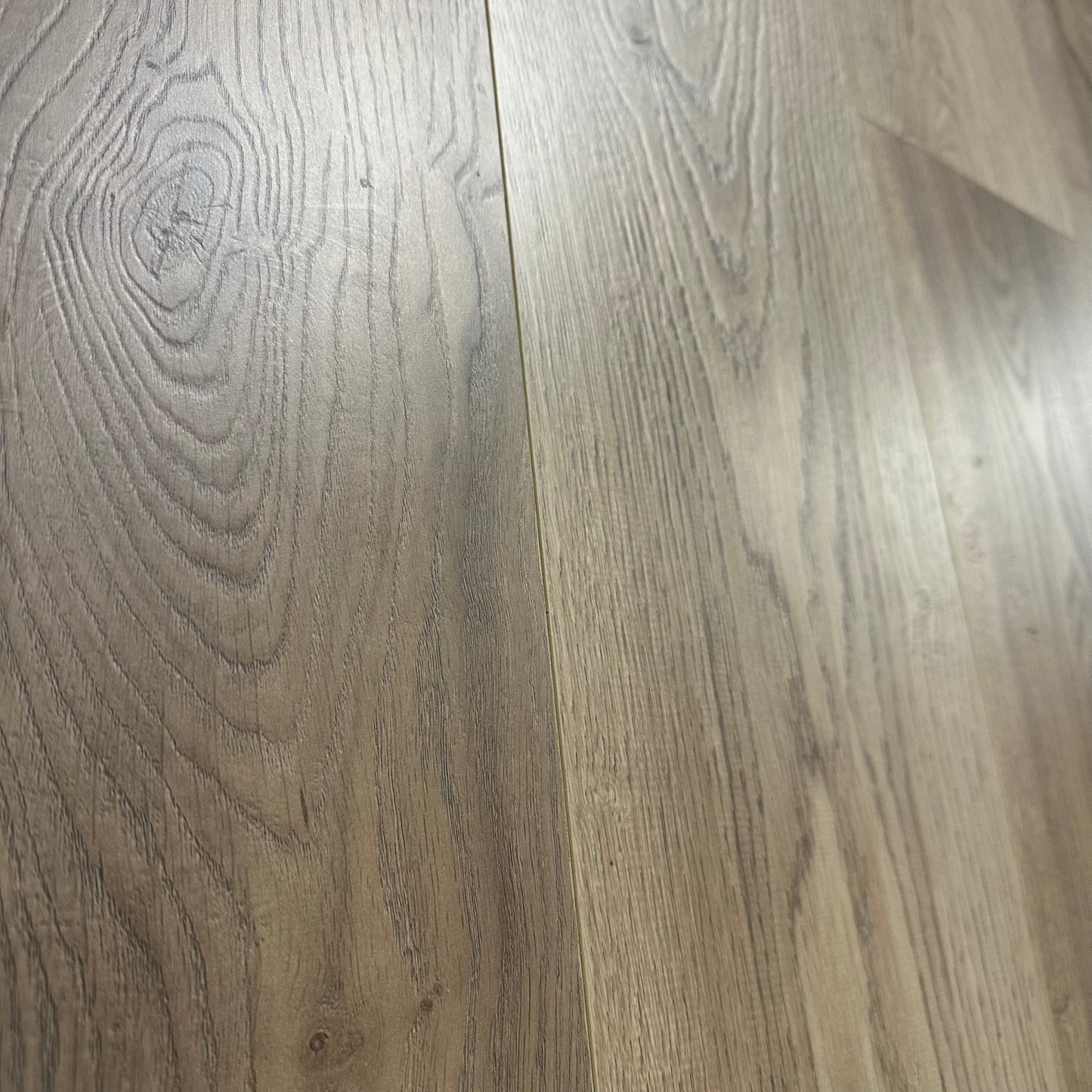 Konig Essence Rustic Oak 8mm (Laminate Flooring)