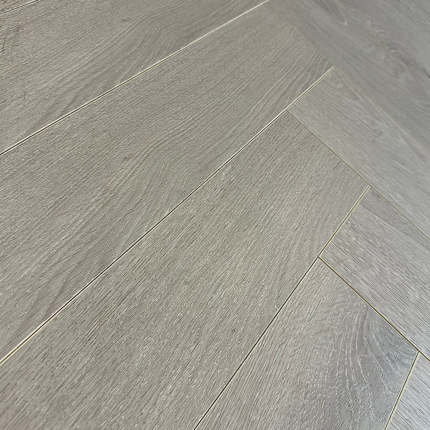 Konig Prestige Hampton Grey Oak Herringbone (Laminate Flooring)