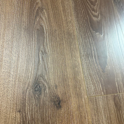 Konig Essence Mocha Oak 8mm (Laminate Flooring)