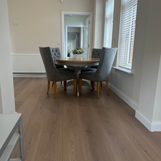Baum Aqua Plus Heritage Oak Long Plank 12mm (Laminate Flooring)