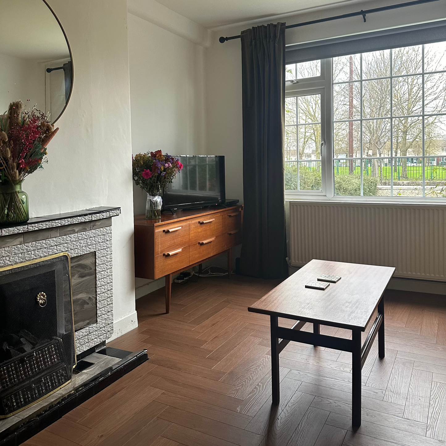 Konig Prestige Midnight Oak Herringbone (Laminate Flooring)