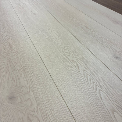 Baum Aqua Plus Alpine Oak Long Plank 12mm (Laminate Flooring) - Wood Floor Store