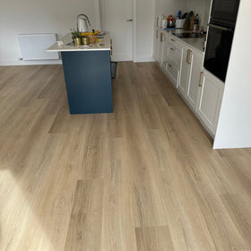 Baum Aqua Plus Classic Oak Long Plank 12mm - Wood Floor Store