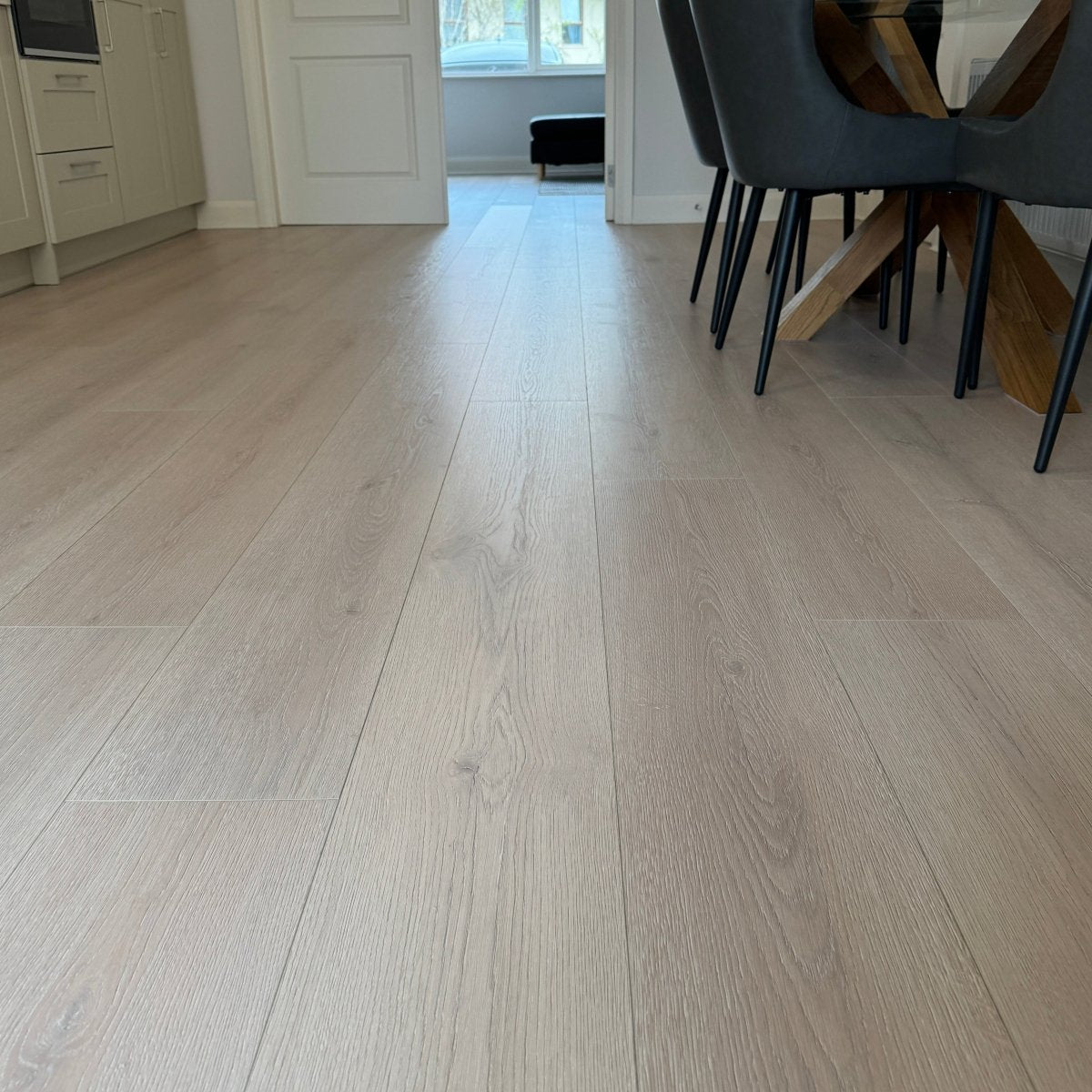 Baum Aqua Plus Pale Oak Long Plank 12mm - Wood Floor Store