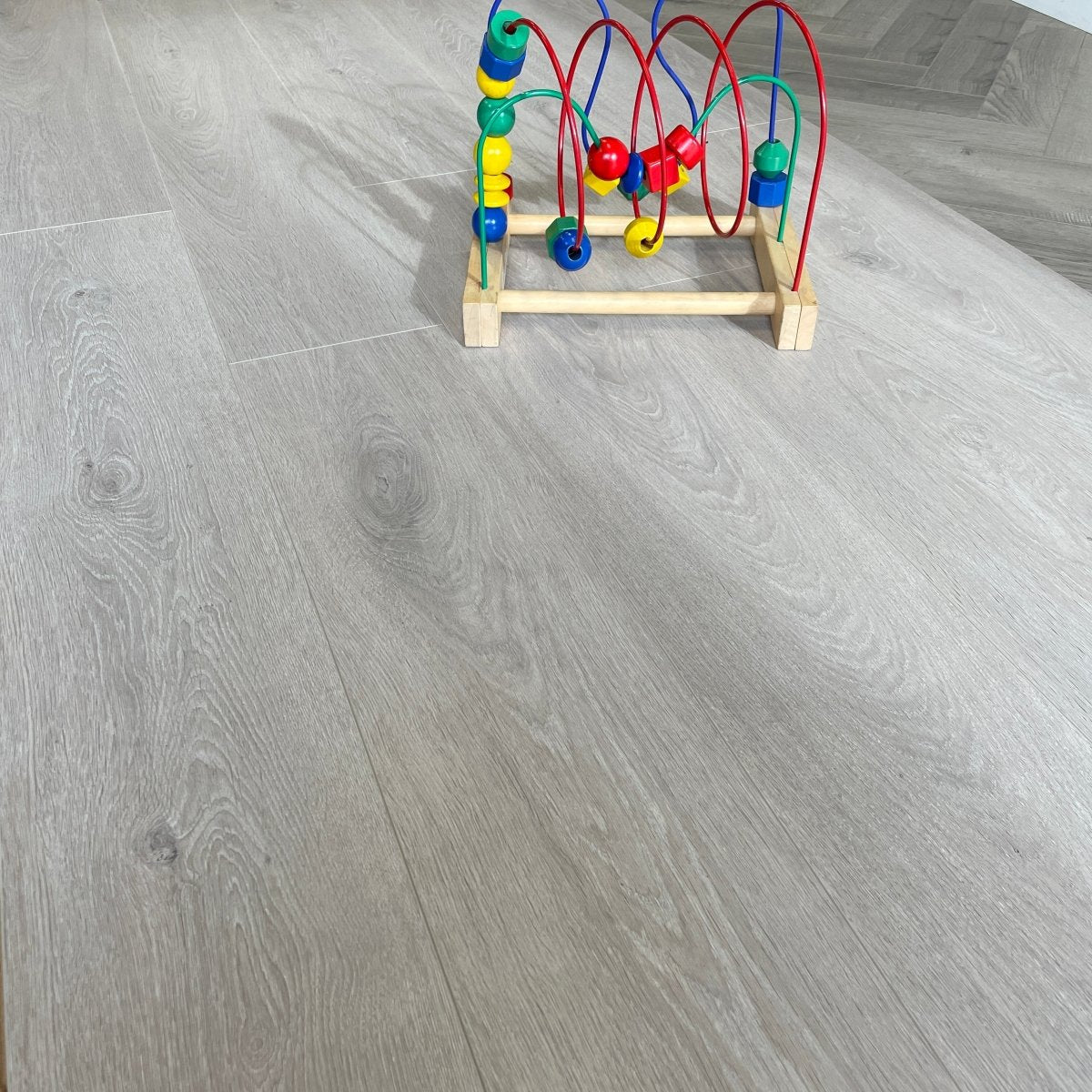 Konig Essence Hampton Grey Oak 8mm - Wood Floor Store