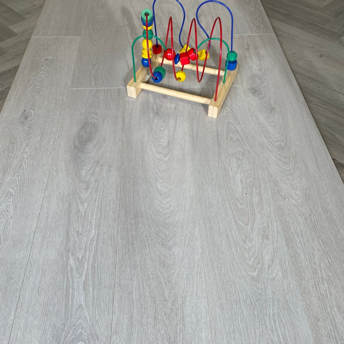 Konig Essence Hampton Grey Oak 8mm - Wood Floor Store