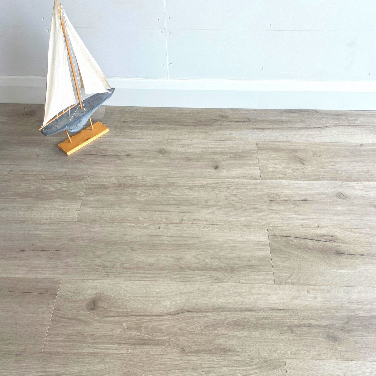 Konig Essence Oak Robust Grey 8mm - Wood Floor Store