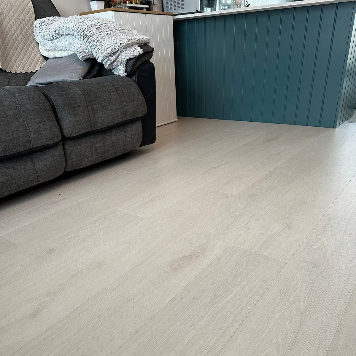 Konig Essence Pro Alaska Oak 12mm - Wood Floor Store