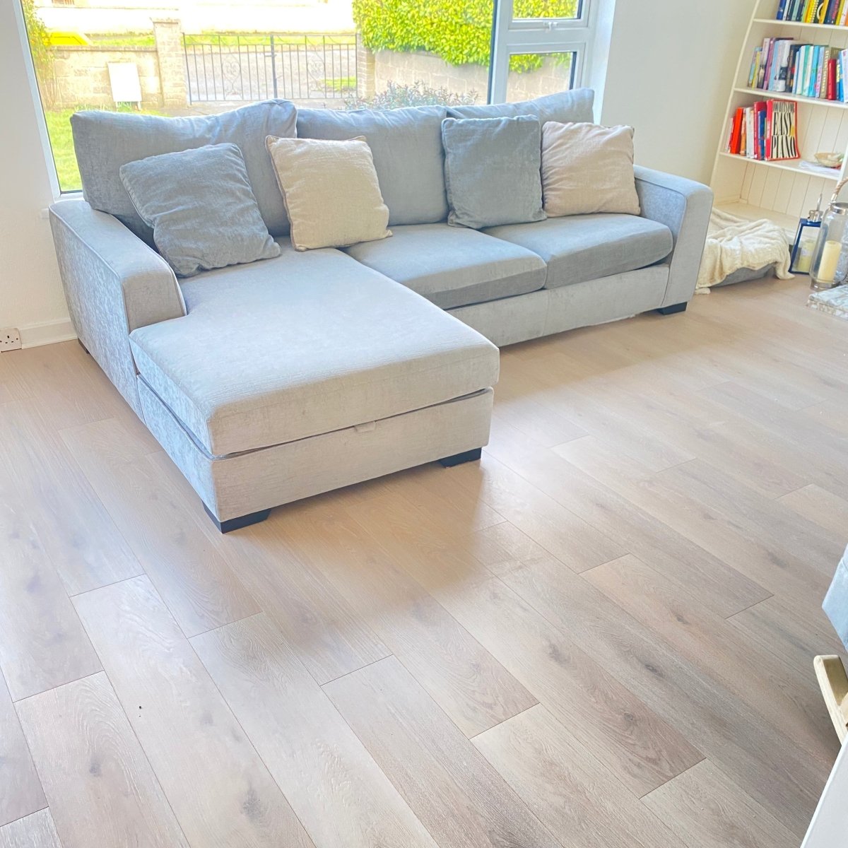 Konig Essence Pro Glazed Oak 12mm Waterproof - Wood Floor Store