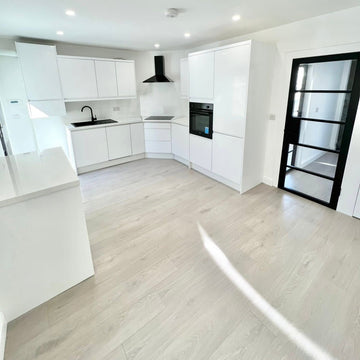 Konig Essence Pro Hampton Grey Oak 12mm (Laminate Flooring)