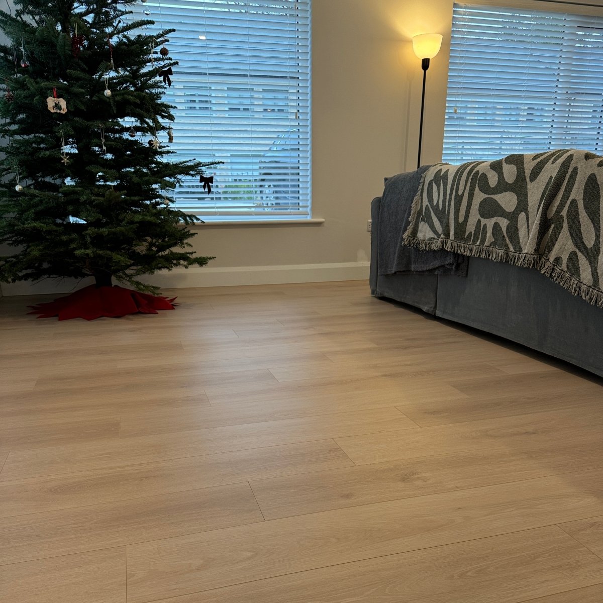 Konig Essence Pro Light Oak 12mm - Wood Floor Store