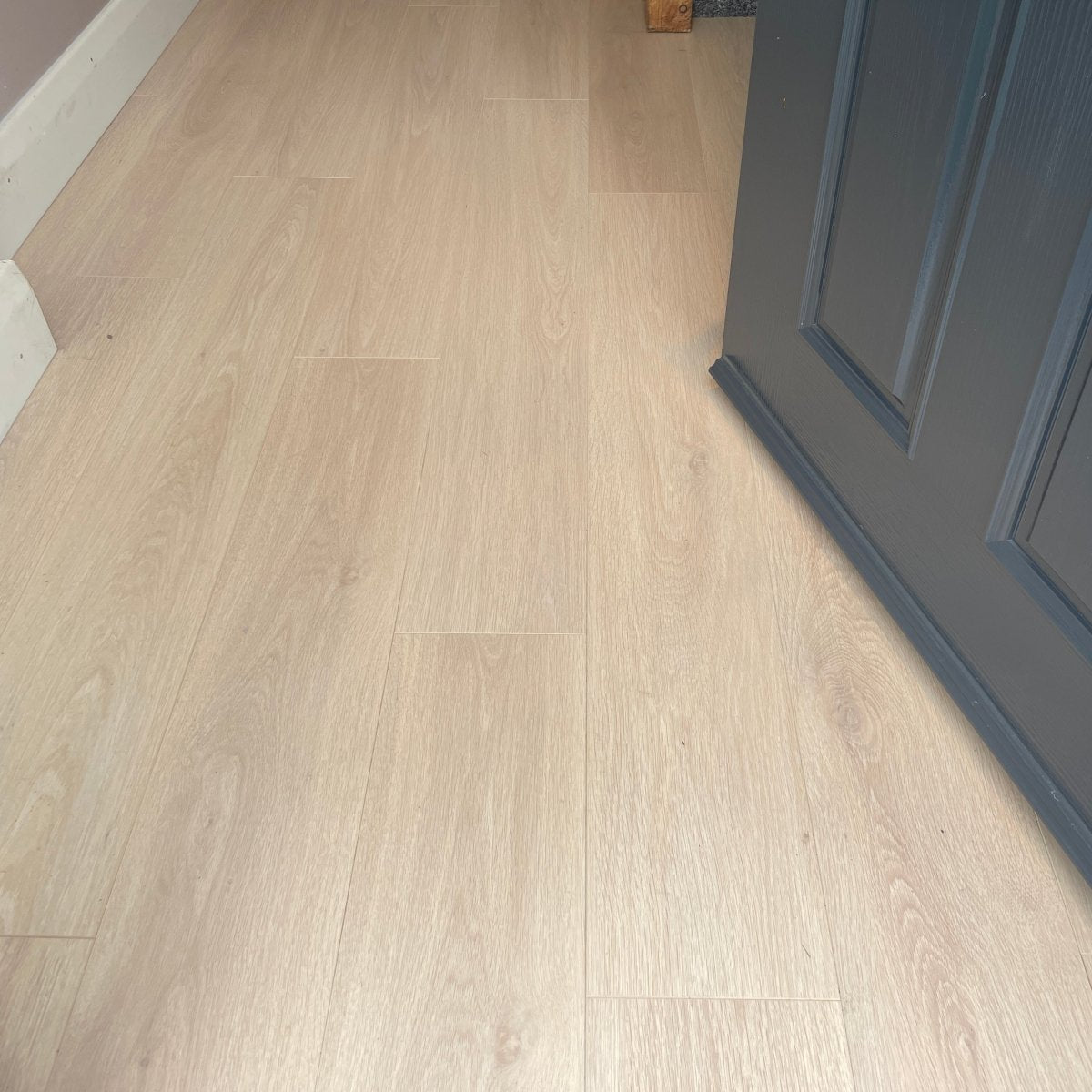 Konig Essence Pro Light Oak 12mm - Wood Floor Store