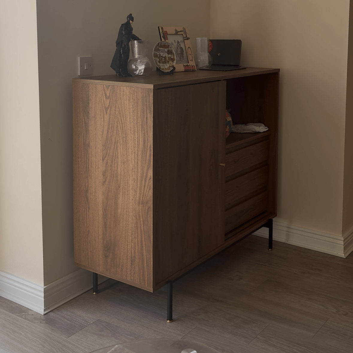 Konig Essence Pro Pale Grey Oak 12mm (Laminate Flooring) - Wood Floor Store