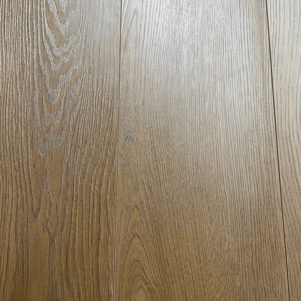 Konig Essence Pro Smoulder Oak 12mm - Wood Floor Store