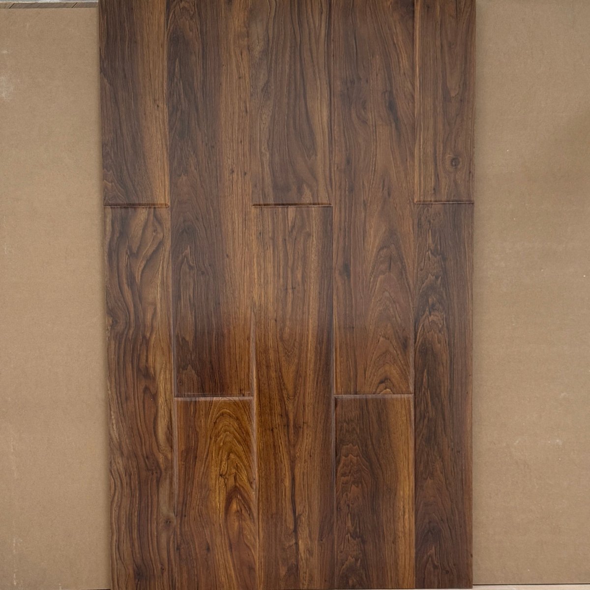Konig Essence Pro Walnut Gloss 12mm (Laminate Flooring) - Wood Floor Store
