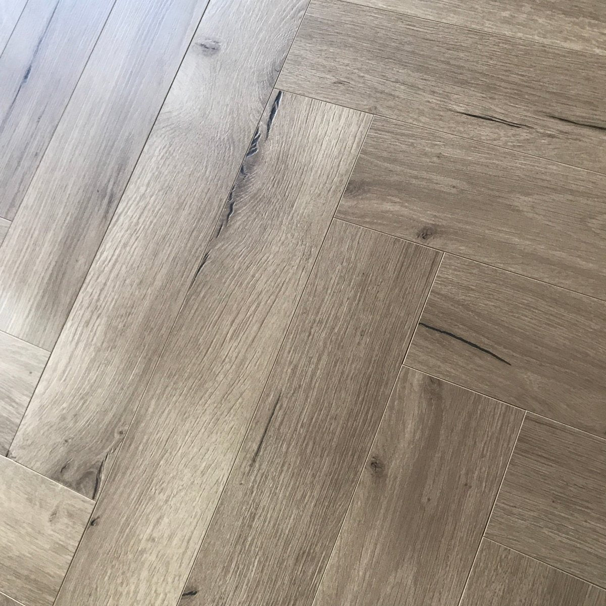 Konig Prestige Pale Oak Robust Herringbone - Wood Floor Store